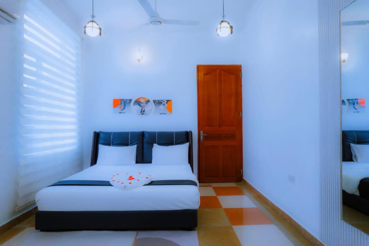 Town View Hotel